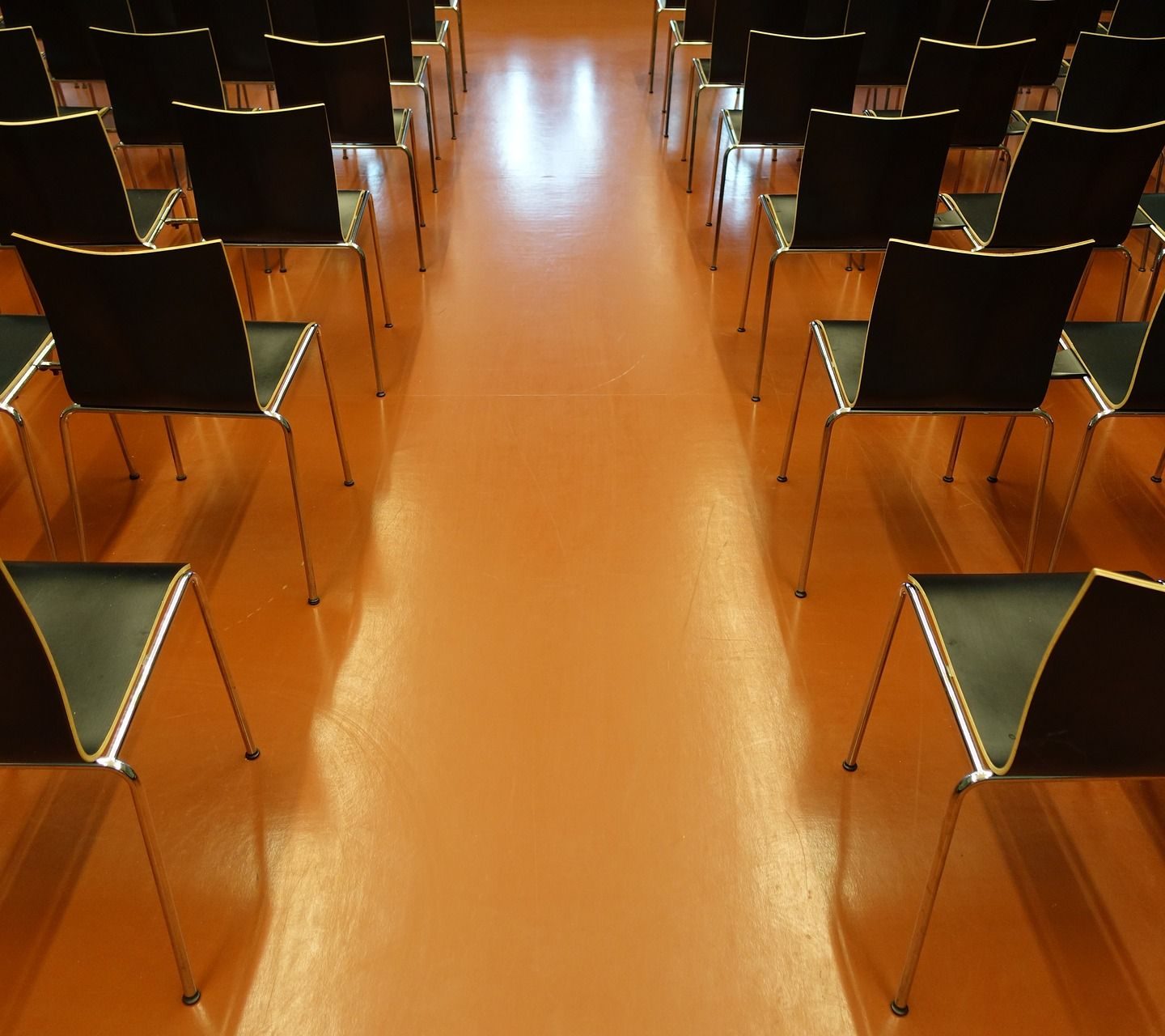 Veřejná přednáška v Dusíkově divadle 27.2. 2018